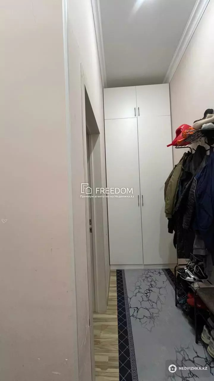 38 м², 1-комнатная квартира, этаж 1 из 12, 38 м², изображение - 1