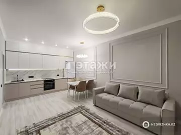 60 м², 3-комнатная квартира, этаж 12 из 17, 60 м², изображение - 0