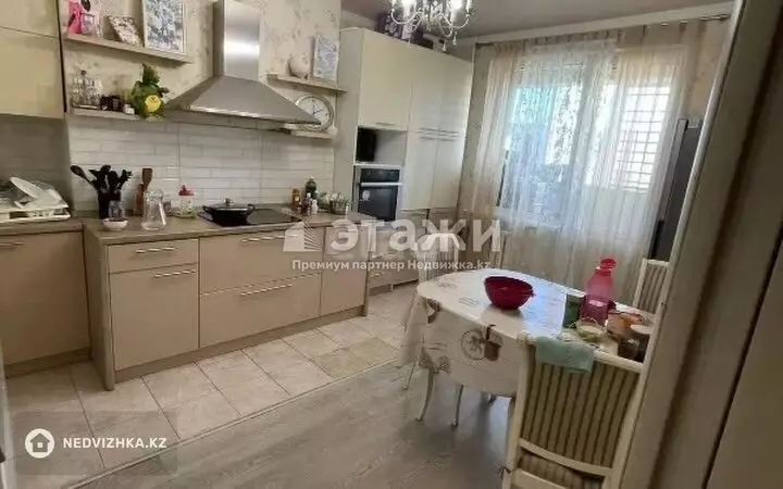 60 м², 2-комнатная квартира, этаж 9 из 12, 60 м², изображение - 1