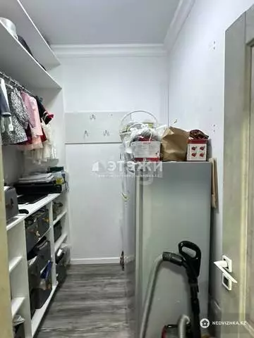 2-комнатная квартира, этаж 2 из 15, 53 м²