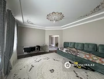 7-комнатный дом, 8 соток, 302 м²