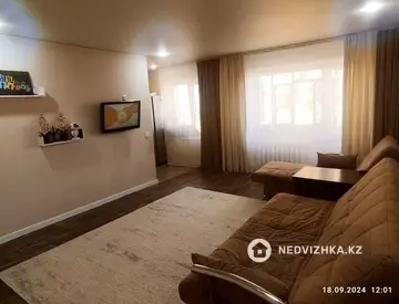 3-комнатная квартира, этаж 4 из 4, 56 м²