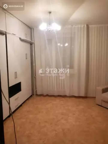 1-комнатная квартира, этаж 3 из 5, 30 м²