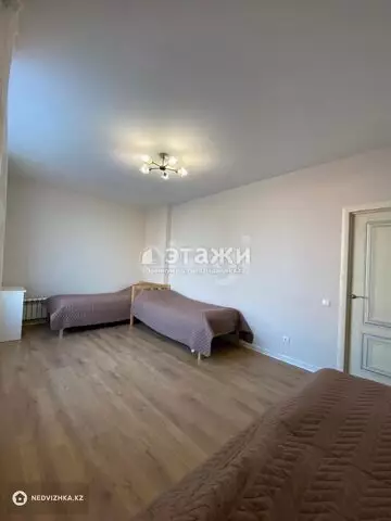 70 м², 2-комнатная квартира, этаж 8 из 17, 70 м², изображение - 2