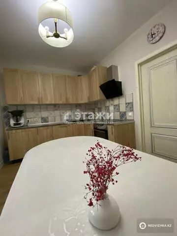 70 м², 2-комнатная квартира, этаж 8 из 17, 70 м², изображение - 3