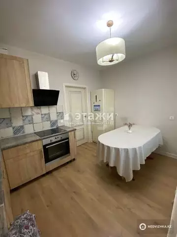 70 м², 2-комнатная квартира, этаж 8 из 17, 70 м², изображение - 6