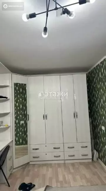 1-комнатная квартира, этаж 3 из 5, 33 м²