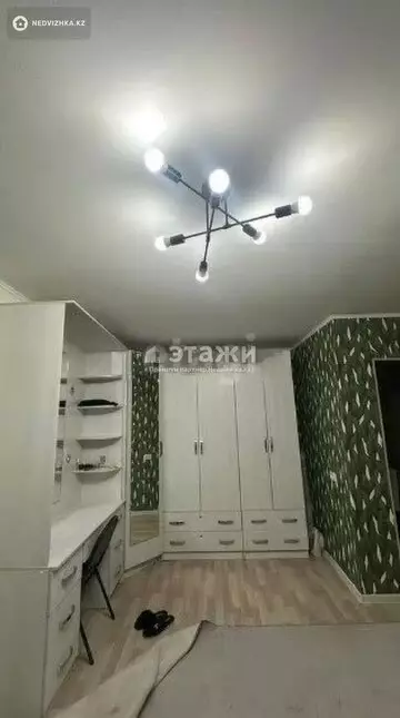 1-комнатная квартира, этаж 3 из 5, 33 м²