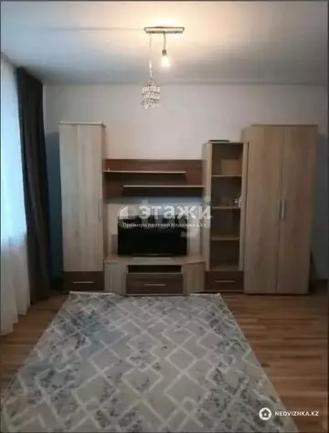 1-комнатная квартира, этаж 3 из 12, 30 м²
