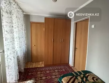 2-комнатная квартира, этаж 3 из 4, 44 м²