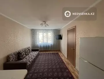 2-комнатная квартира, этаж 3 из 4, 44 м²