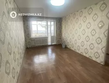 1-комнатная квартира, этаж 10 из 10, 34 м²