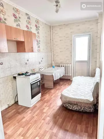 1-комнатная квартира, этаж 8 из 25, 40 м²