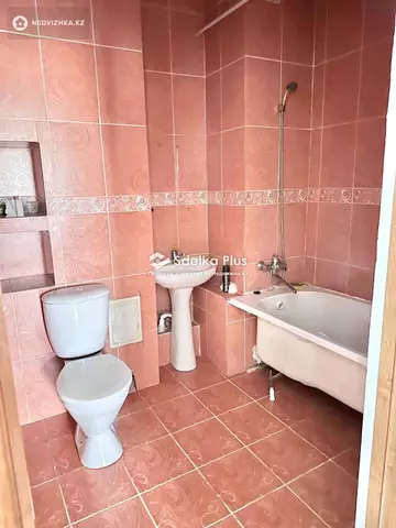 1-комнатная квартира, этаж 8 из 25, 40 м²