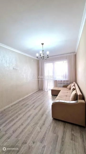 1-комнатная квартира, этаж 5 из 15, 40 м²