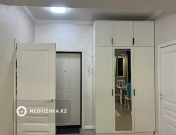 2-комнатная квартира, этаж 4 из 6, 55 м²