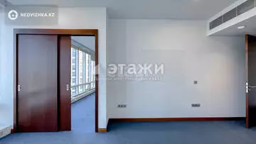 130 м², 3-комнатная квартира, этаж 6 из 21, 130 м², на длительный срок, изображение - 32