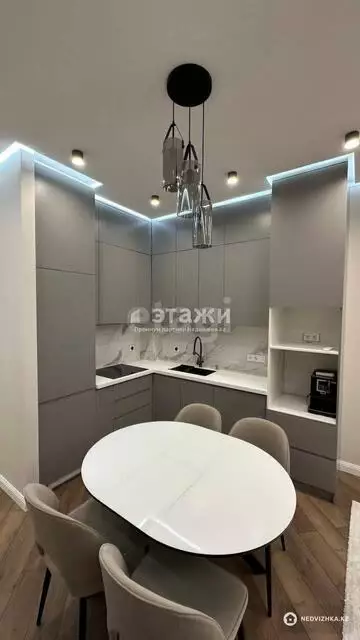 70.9 м², 3-комнатная квартира, этаж 8 из 9, 71 м², изображение - 0
