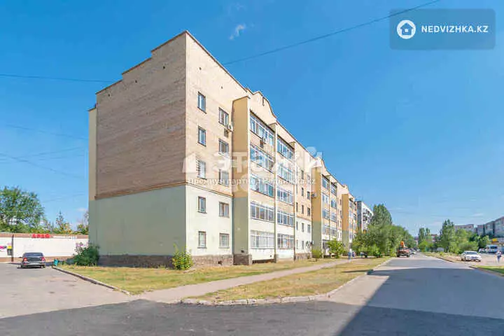 55.7 м², 3-комнатная квартира, этаж 4 из 5, 56 м², изображение - 1