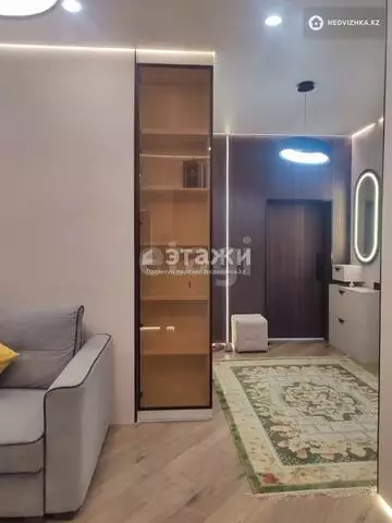 60 м², 2-комнатная квартира, этаж 8 из 9, 60 м², изображение - 1