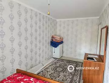 2-комнатная квартира, этаж 2 из 5, 50 м², на длительный срок