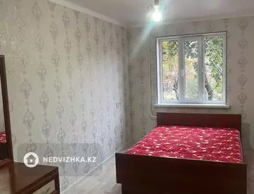 2-комнатная квартира, этаж 2 из 5, 50 м², на длительный срок