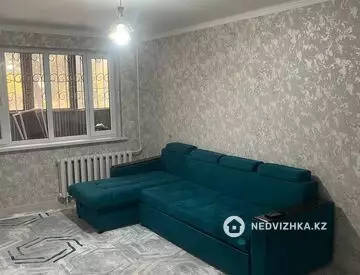 2-комнатная квартира, этаж 2 из 5, 50 м², на длительный срок