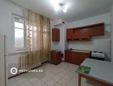 1-комнатная квартира, этаж 2 из 10, 62 м²