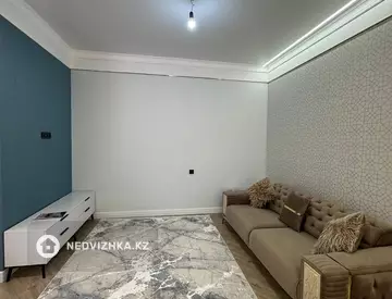 1-комнатная квартира, этаж 7 из 10, 53 м²