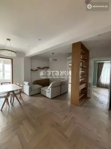 3-комнатная квартира, этаж 8 из 19, 71 м²