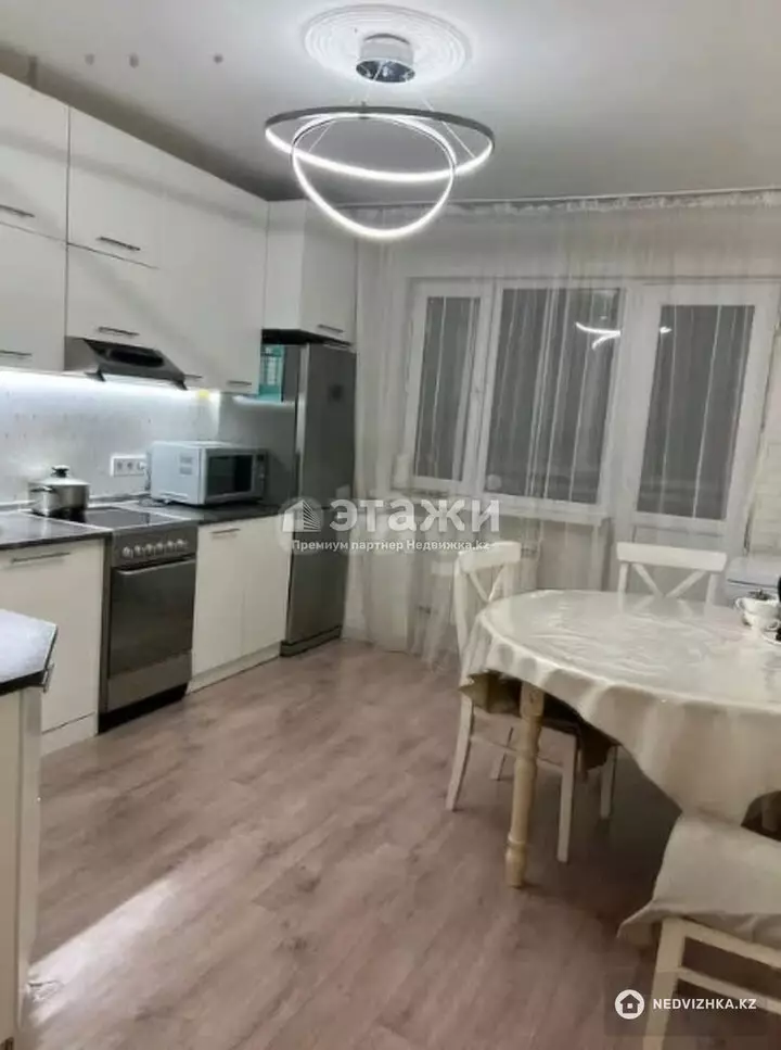 80 м², 3-комнатная квартира, этаж 6 из 6, 80 м², изображение - 1