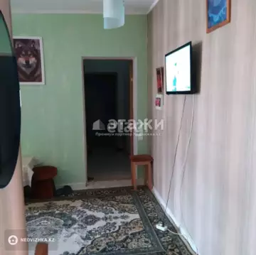 2-комнатная квартира, этаж 4 из 14, 58 м²