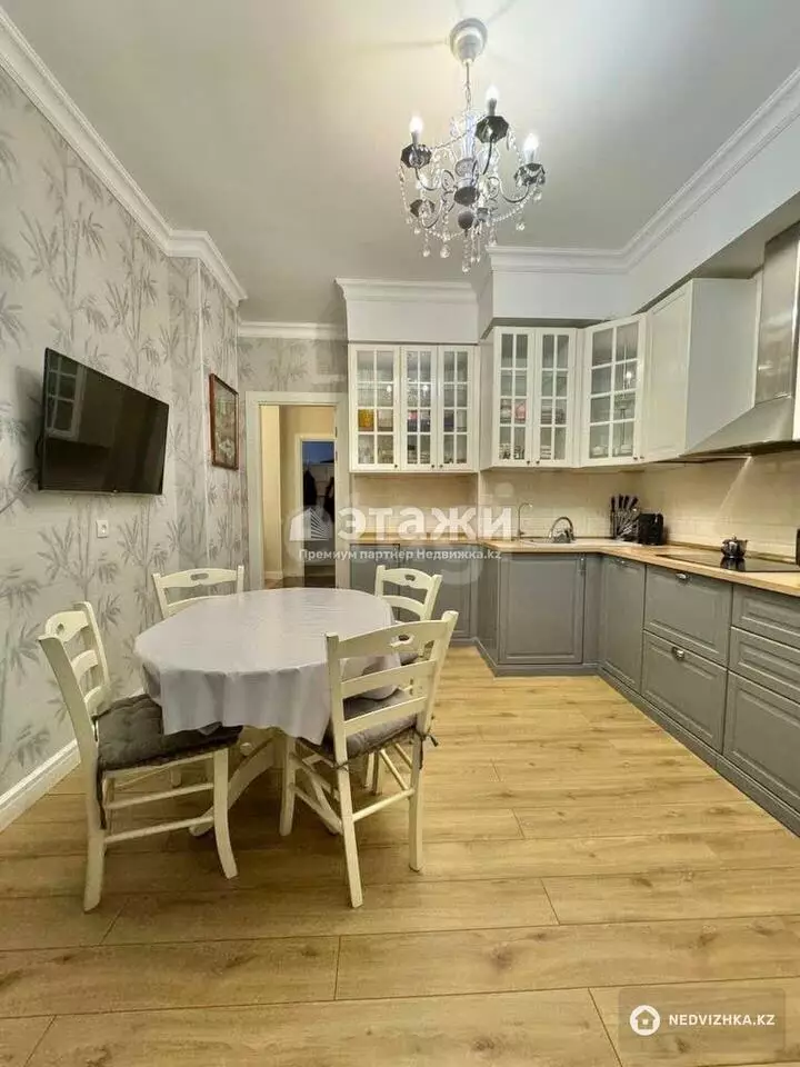 102 м², 3-комнатная квартира, этаж 2 из 10, 102 м², изображение - 1