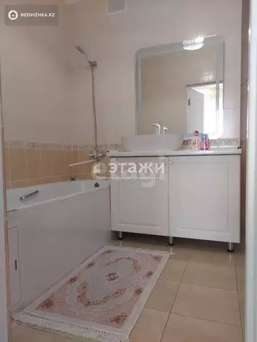 3-комнатная квартира, этаж 13 из 20, 120 м²