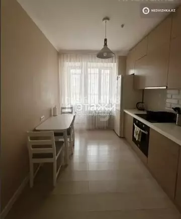 2-комнатная квартира, этаж 4 из 8, 56 м²