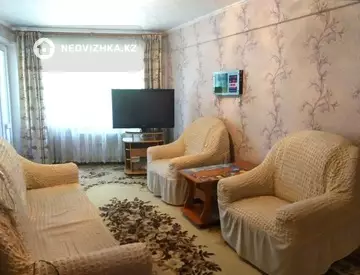 3-комнатная квартира, этаж 2 из 5, 60 м²