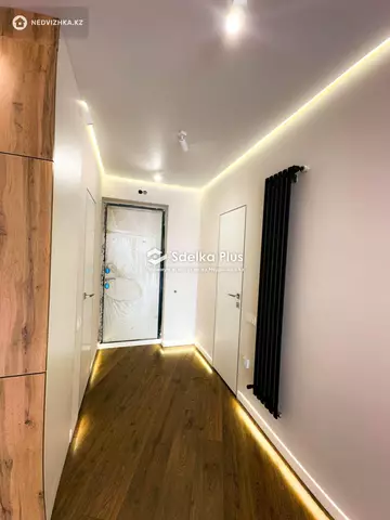 3-комнатная квартира, этаж 8 из 12, 94 м²