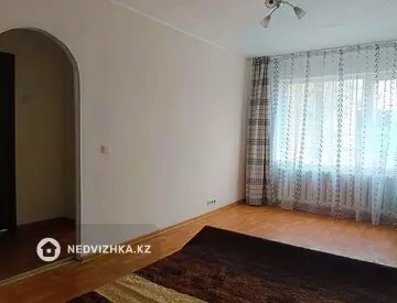 1-комнатная квартира, этаж 1 из 5, 36 м²