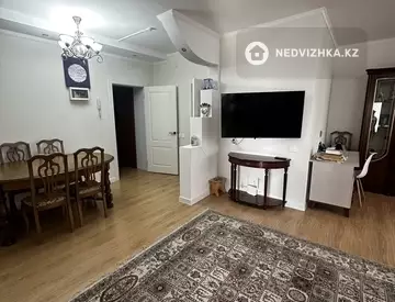 2-комнатная квартира, этаж 10 из 14, 74 м²