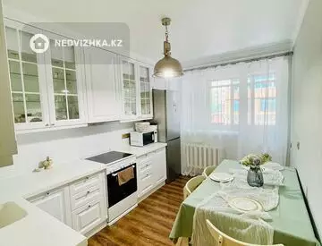 3-комнатная квартира, этаж 2 из 9, 88 м²