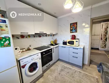 2-комнатная квартира, этаж 1 из 10, 51 м²