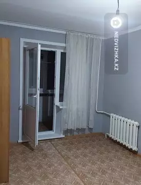 3-комнатная квартира, этаж 6 из 9, 64 м²