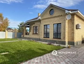 3-комнатный дом, 11.2 соток, 150 м²