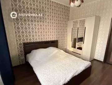 1-комнатная квартира, этаж 3 из 10, 44 м², на длительный срок