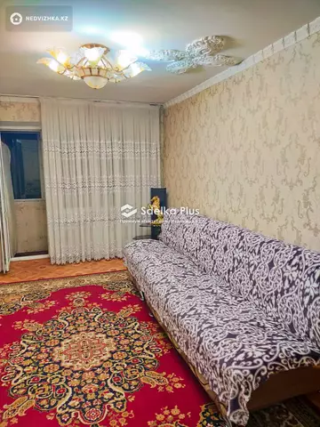 3-комнатная квартира, этаж 4 из 5, 60 м²