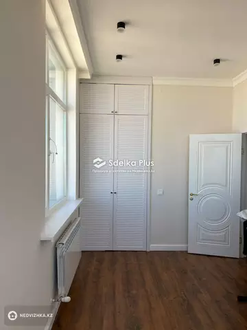 2-комнатная квартира, этаж 17 из 18, 60 м²