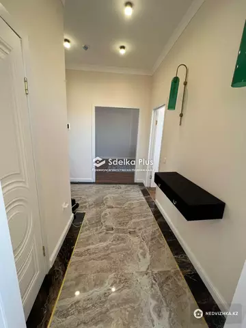 2-комнатная квартира, этаж 17 из 18, 60 м²