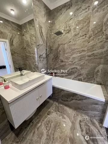 2-комнатная квартира, этаж 17 из 18, 60 м²