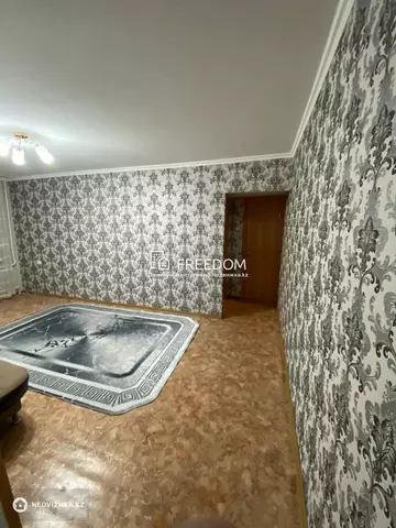 2-комнатная квартира, этаж 2 из 5, 45 м²