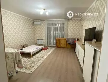 3-комнатная квартира, этаж 3 из 8, 81 м²